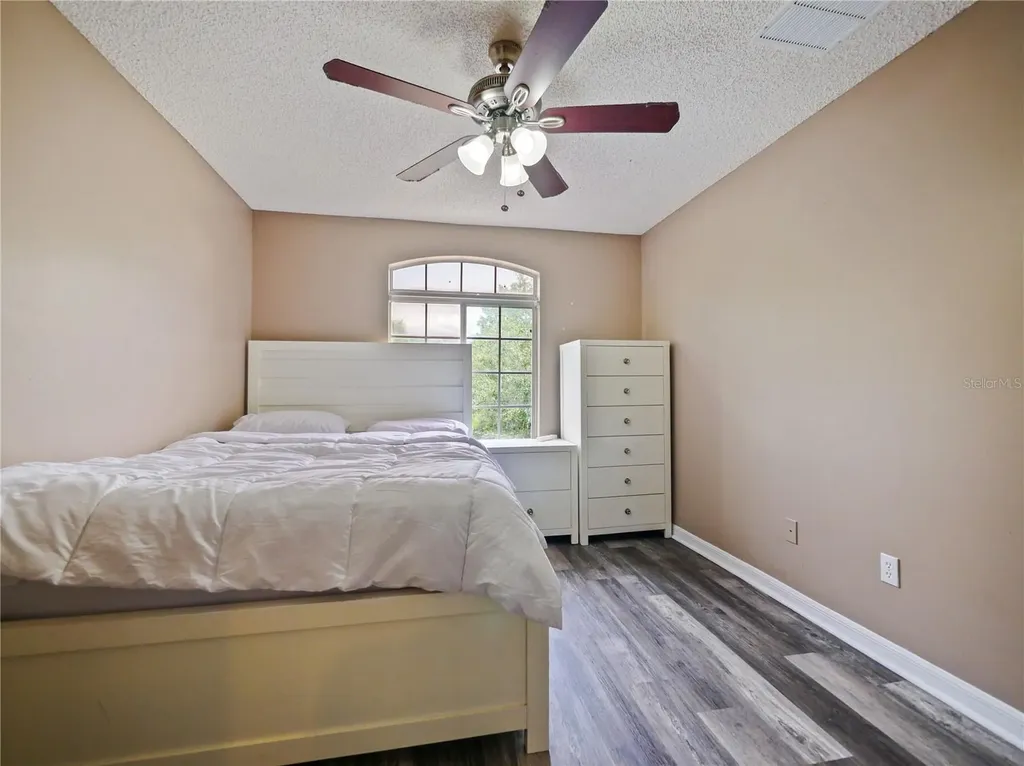 4944 Native Dancer Lane Orlando FL 32826