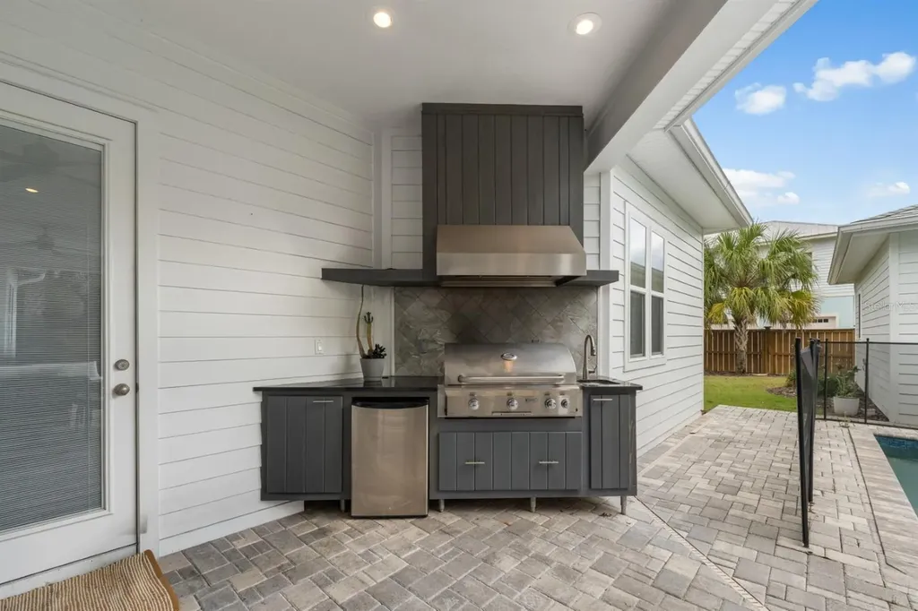 741 SW 133rd Way Newberry FL 32669