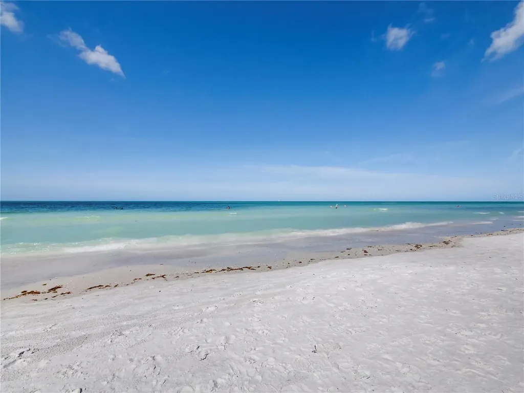420 Beach Road Sarasota FL 34242