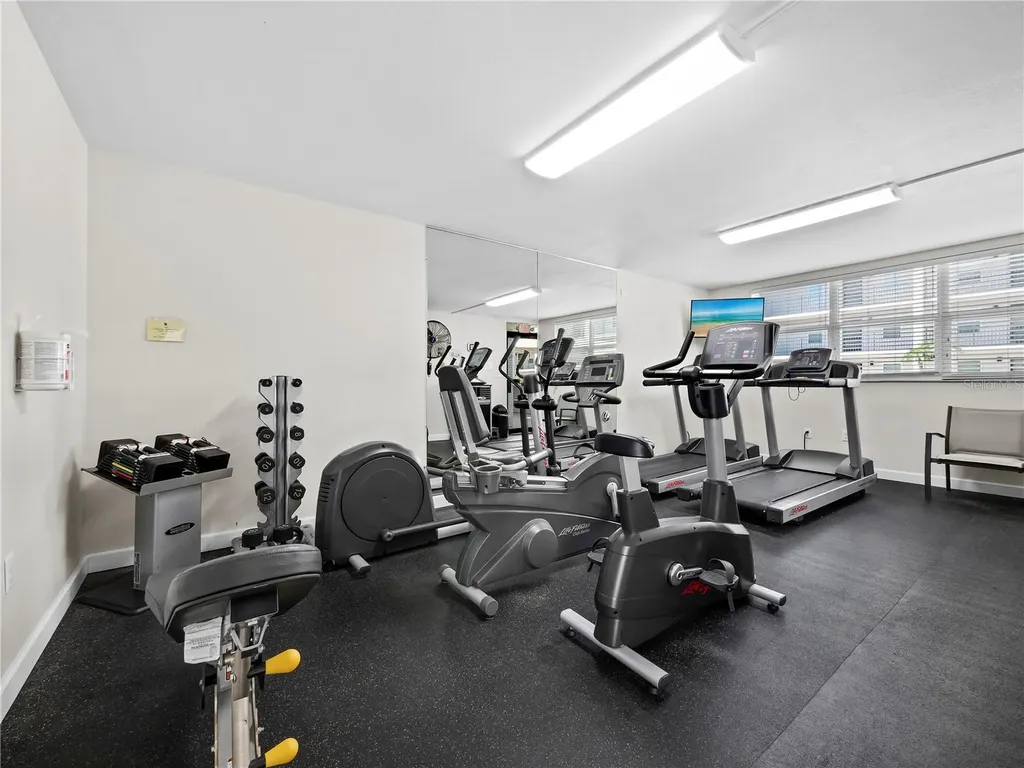 420 Beach Road Sarasota FL 34242