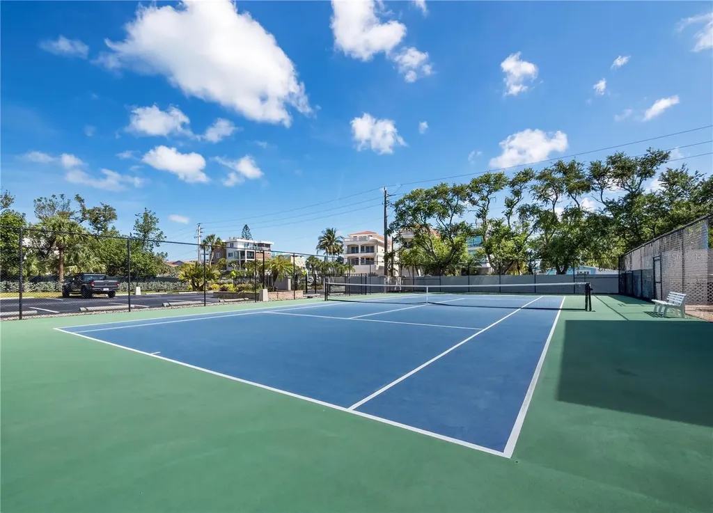 420 Beach Road Sarasota FL 34242