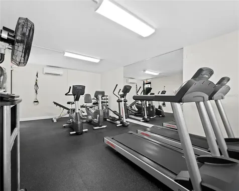420 Beach Road Sarasota FL 34242