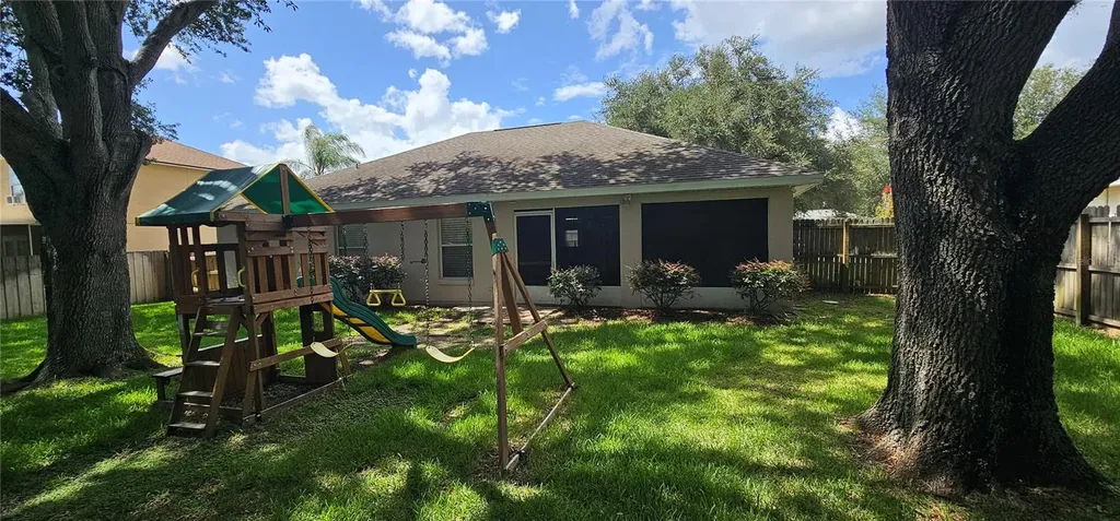 1068 Vanderbilt Drive Eustis FL 32726