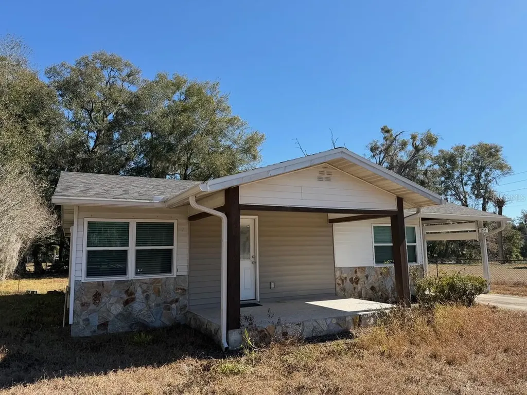 1557 S Clara Avenue Deland FL 32720