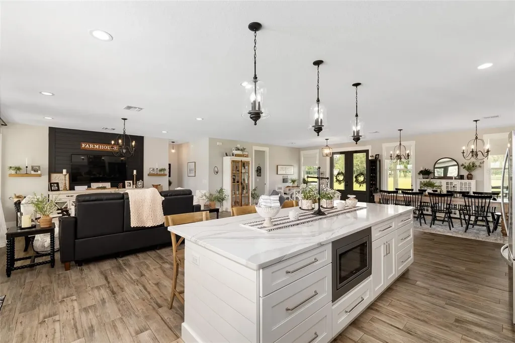 2152 NE 120th Place Anthony FL 32617