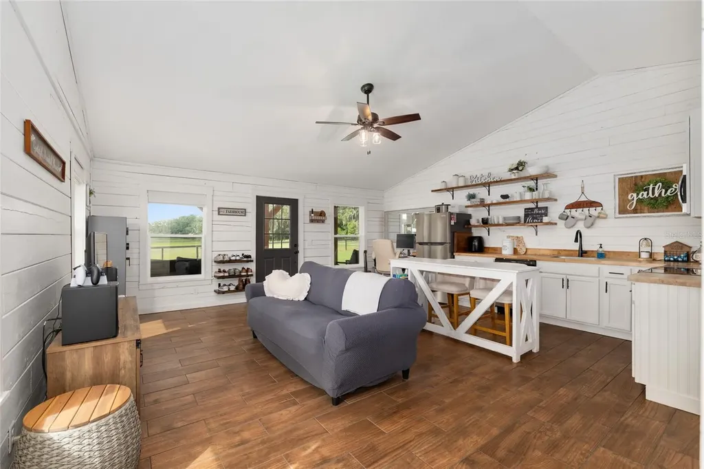 2152 NE 120th Place Anthony FL 32617