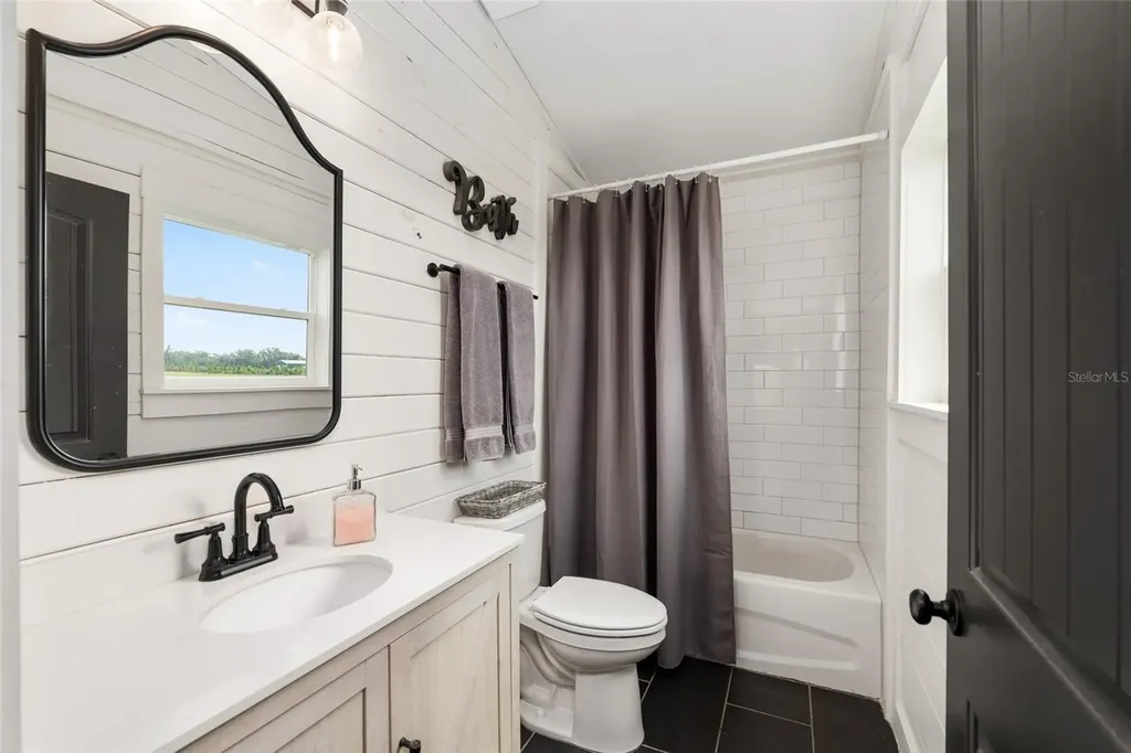 2152 NE 120th Place Anthony FL 32617