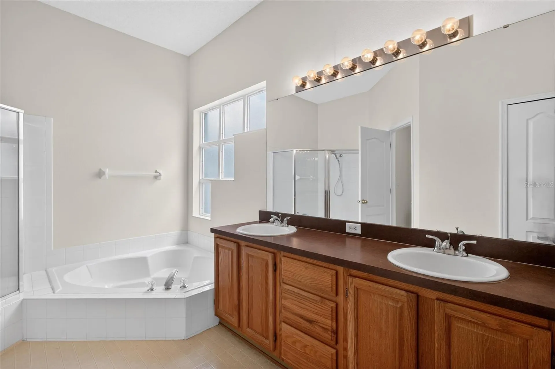 965 Ekana Green Court Oviedo FL 32765