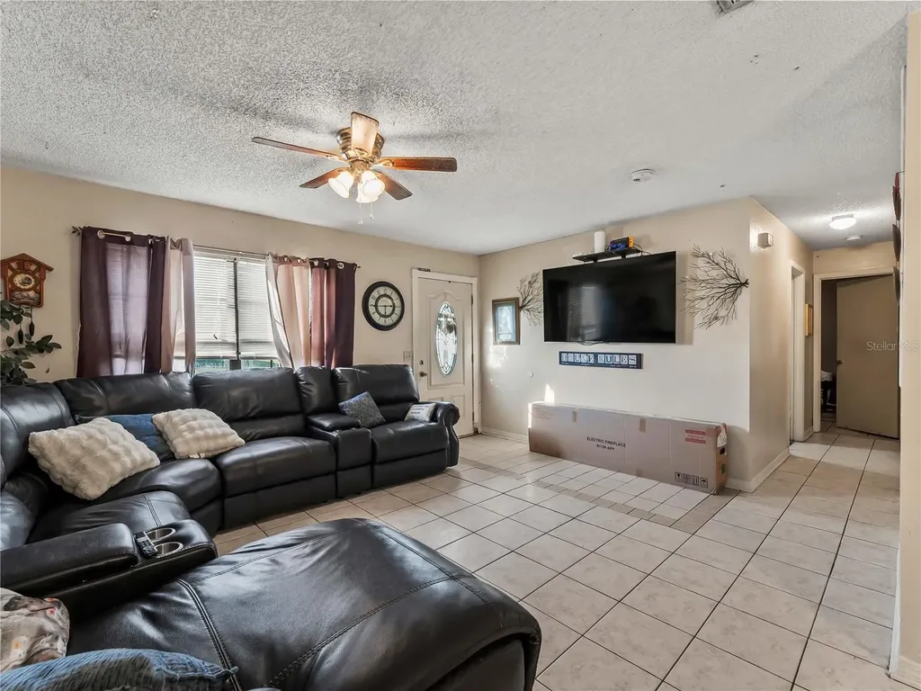 1018 Red Bay Terrace NW Port Charlotte FL 33948