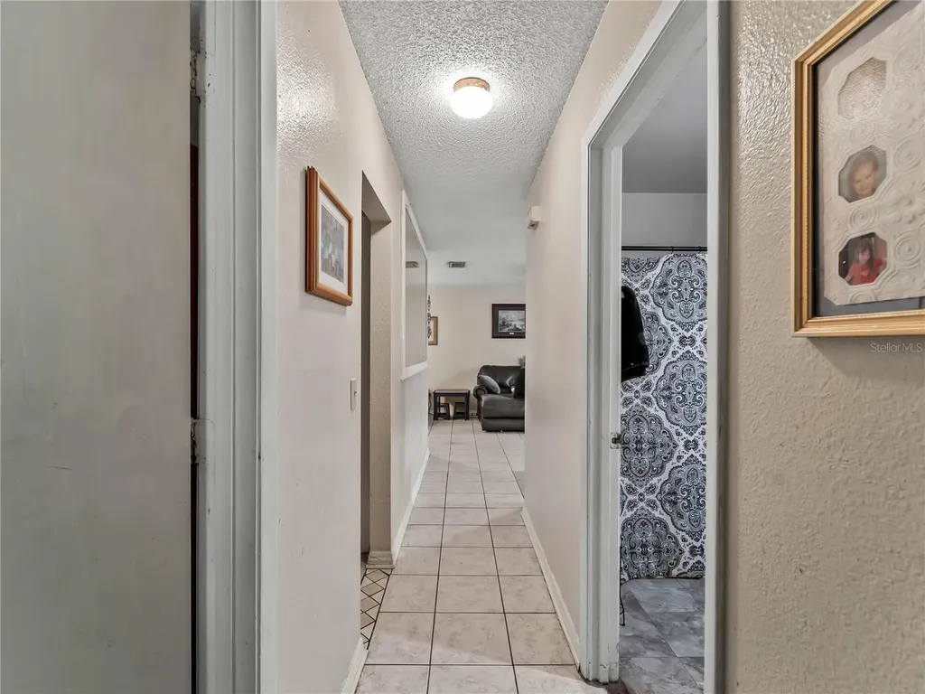 1018 Red Bay Terrace NW Port Charlotte FL 33948