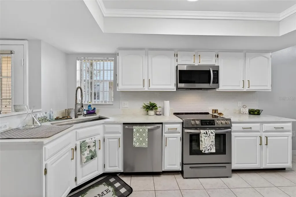 3612 Pine Knot Drive Valrico FL 33596
