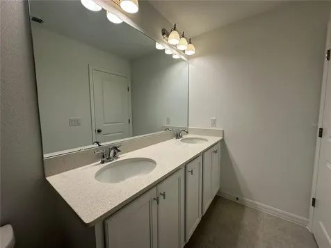6541 Cyrils Drive St Cloud FL 34771