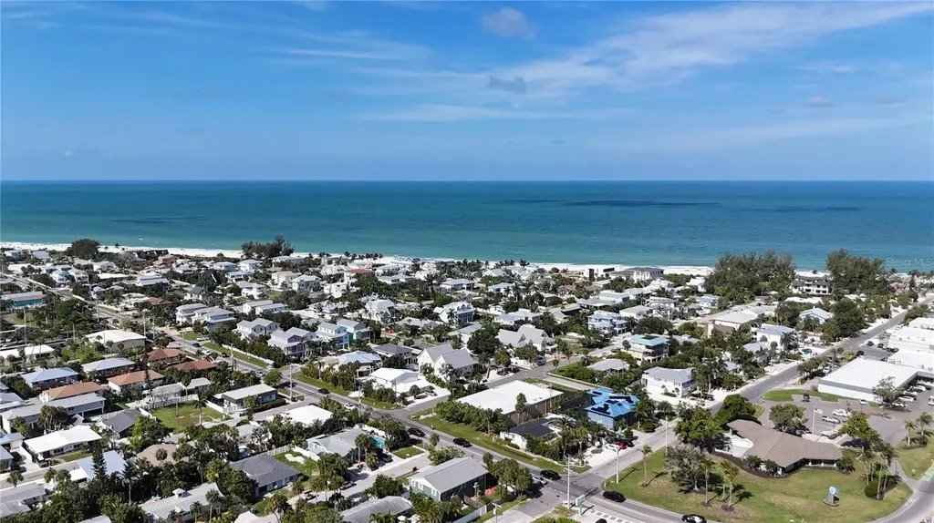 202 Peacock Lane Bradenton Beach FL 34217