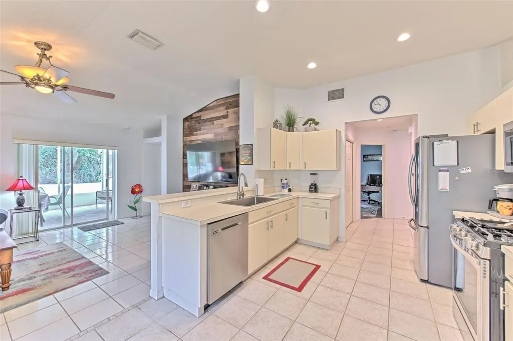 30914 Burleigh Drive Wesley Chapel FL 33543