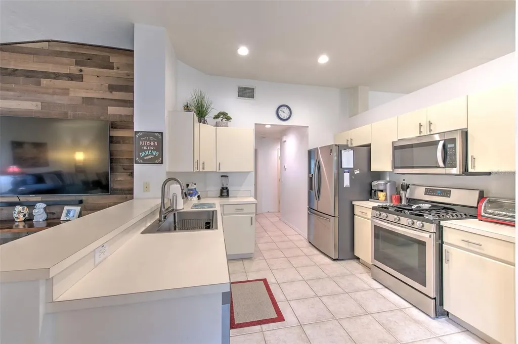 30914 Burleigh Drive Wesley Chapel FL 33543