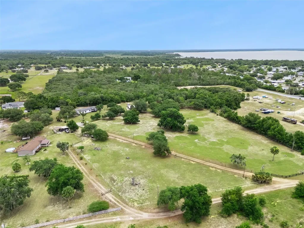 11435 S Em En El Grove Road Leesburg FL 34788