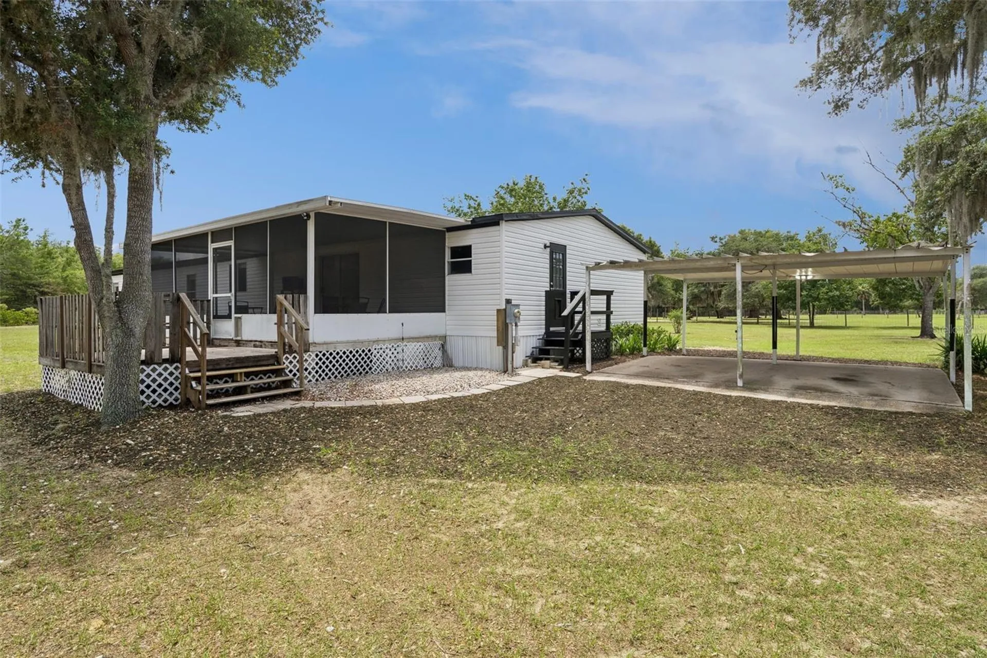 11435 S Em En El Grove Road Leesburg FL 34788