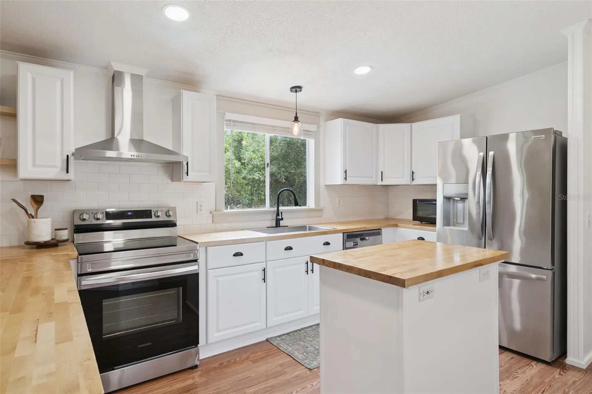 11435 S Em En El Grove Road Leesburg FL 34788