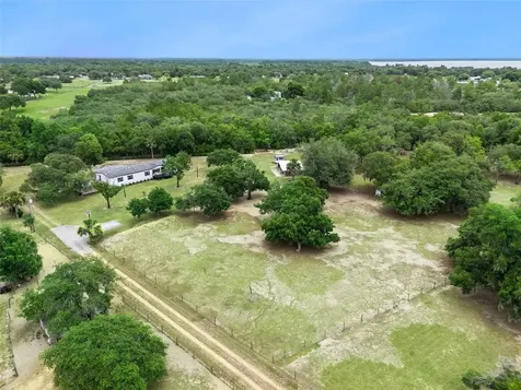 11435 S Em En El Grove Road Leesburg FL 34788