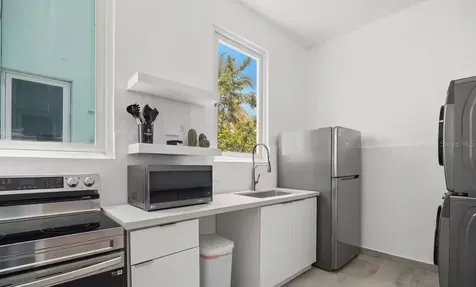 250 Calle Del Parquez San Juan PR 00912