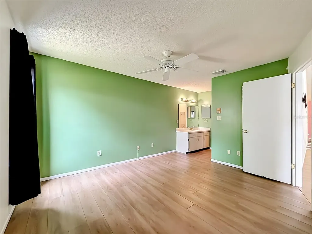 1423 Oak Place Apopka FL 32712
