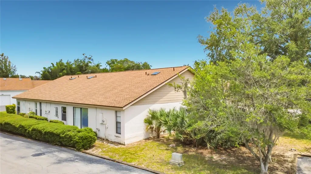 1423 Oak Place Apopka FL 32712