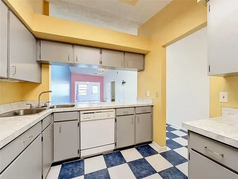 1423 Oak Place Apopka FL 32712