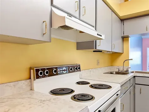 1423 Oak Place Apopka FL 32712