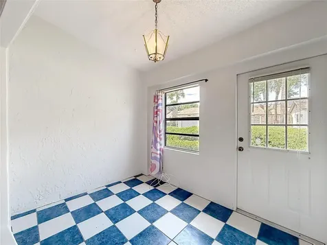 1423 Oak Place Apopka FL 32712