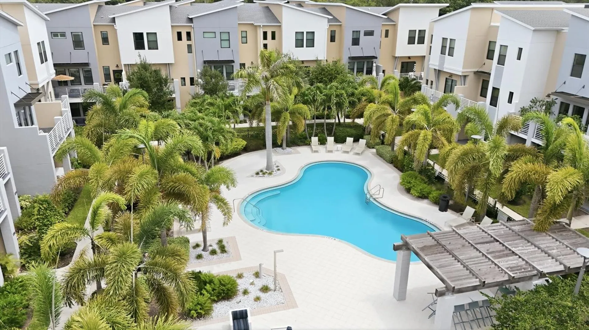 2551 11th Pl N St Petersburg FL 33713