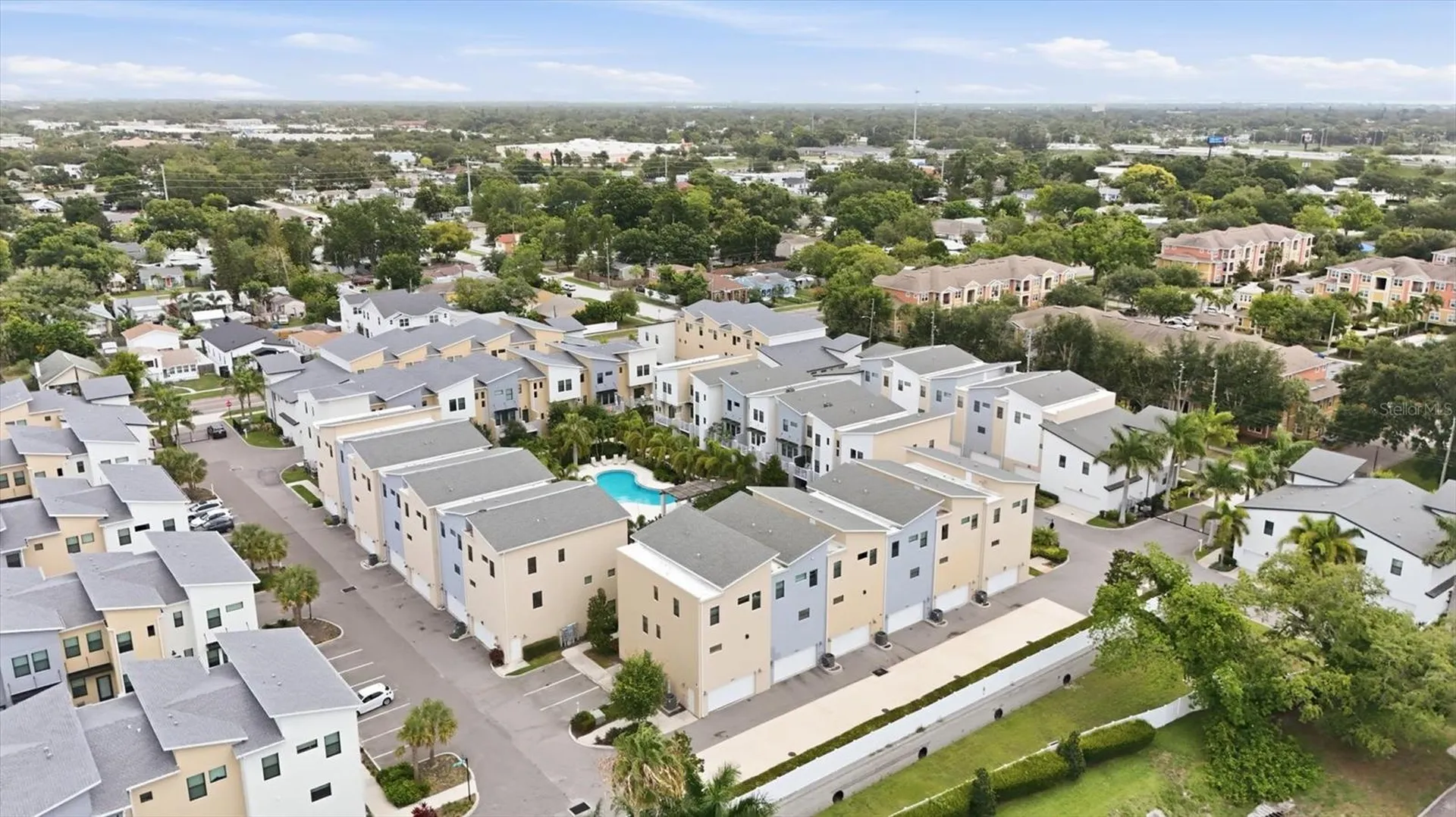 2551 11th Pl N St Petersburg FL 33713