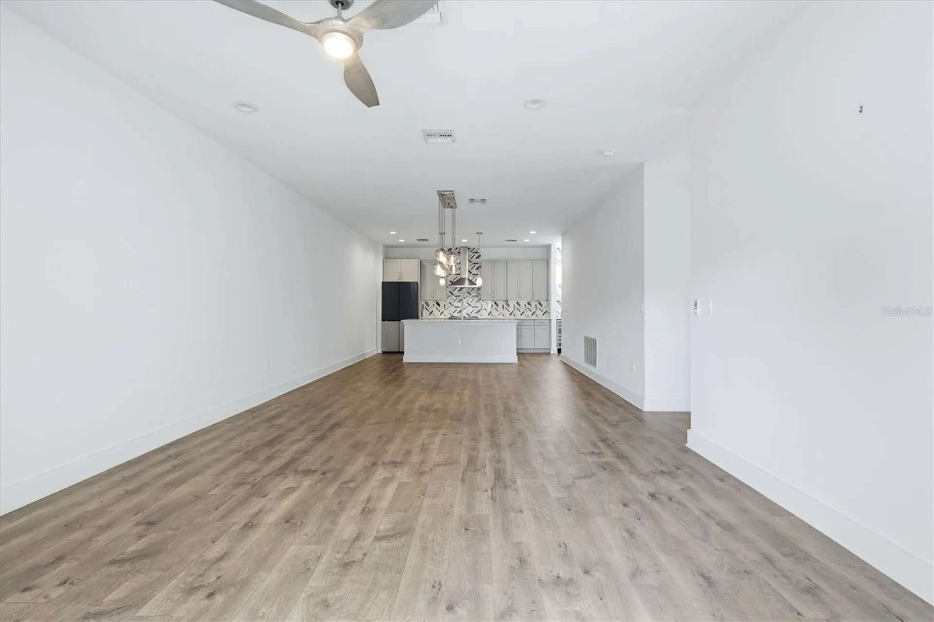 2551 11th Pl N St Petersburg FL 33713