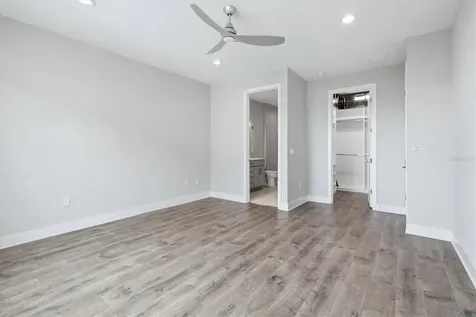 2551 11th Pl N St Petersburg FL 33713