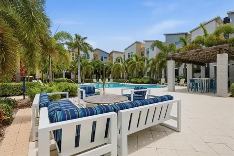 2551 11th Pl N St Petersburg FL 33713