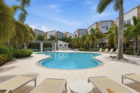 2551 11th Pl N St Petersburg FL 33713