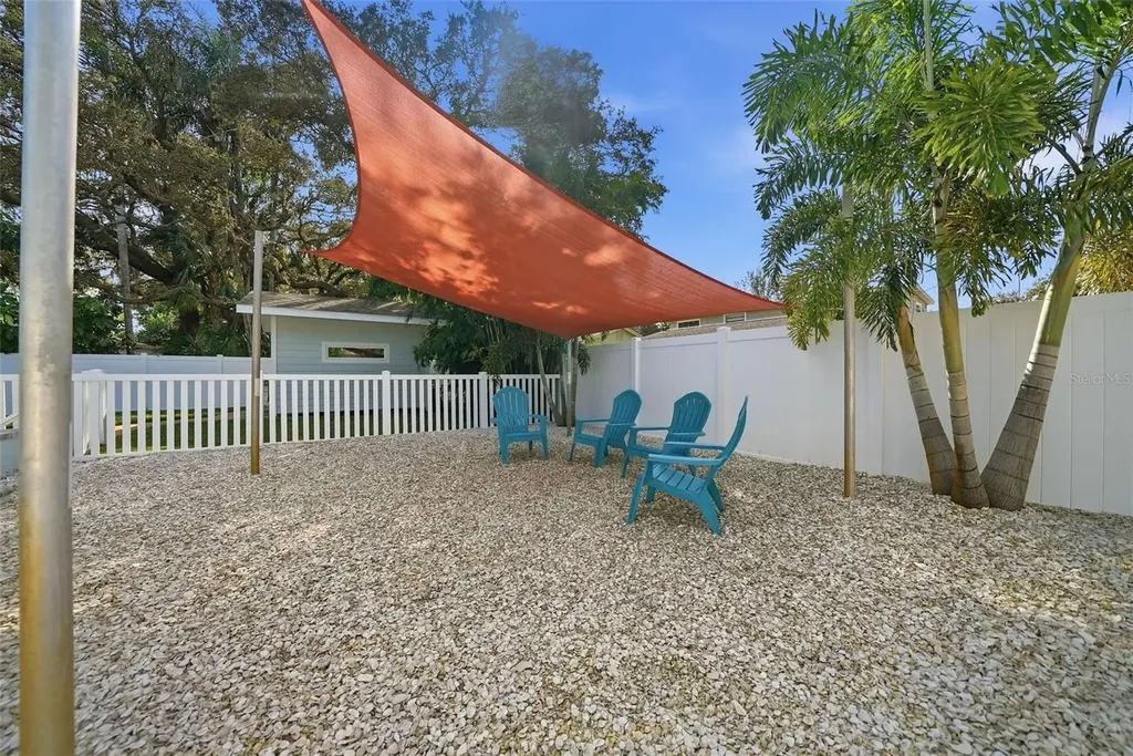 1830 Main Street Safety Harbor FL 34695