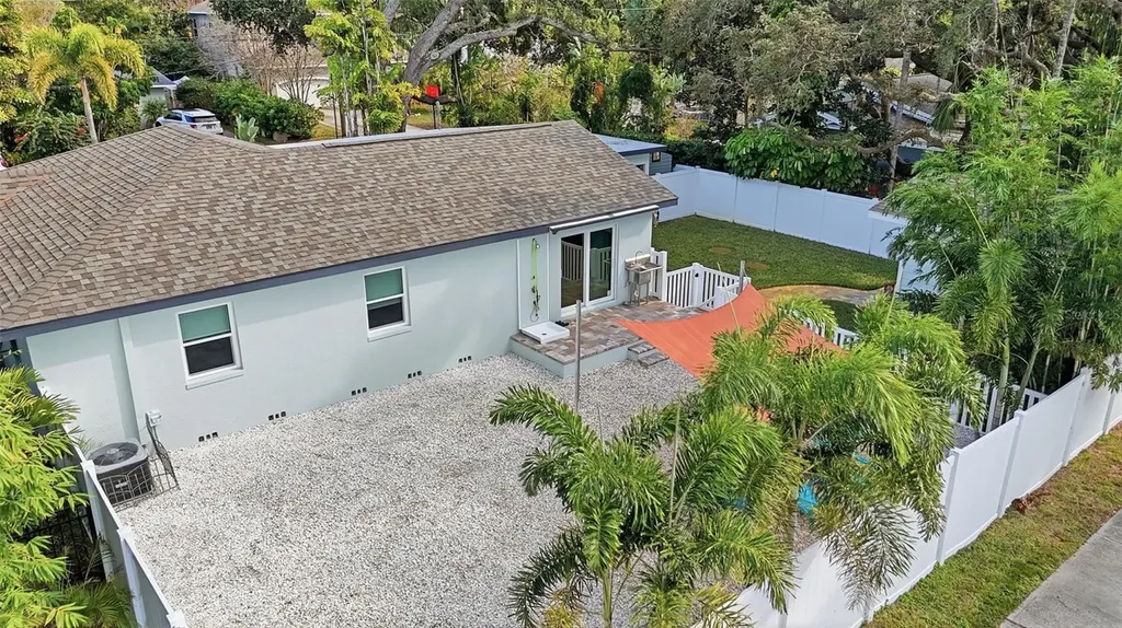 1830 Main Street Safety Harbor FL 34695