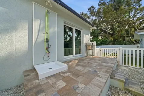 1830 Main Street Safety Harbor FL 34695