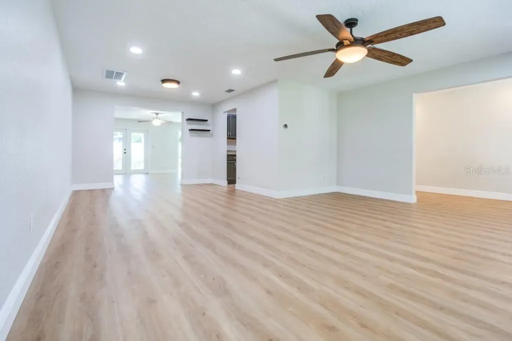 14060 82nd Avenue Seminole FL 33776