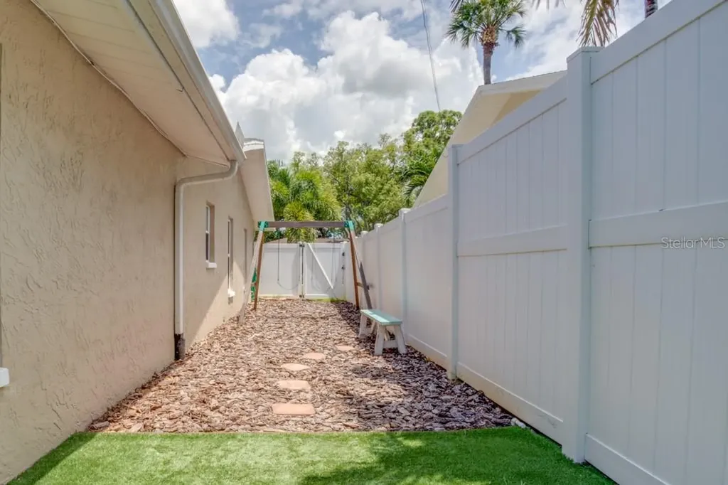 14060 82nd Avenue Seminole FL 33776