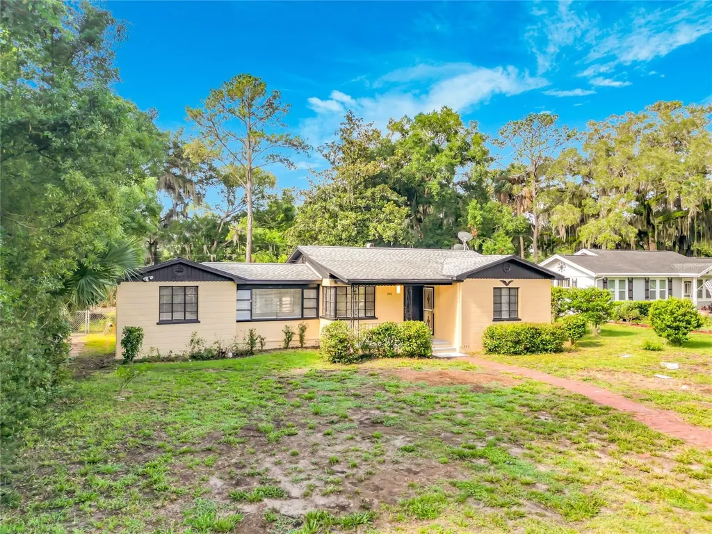 948 NE 6th Street Ocala FL 34470