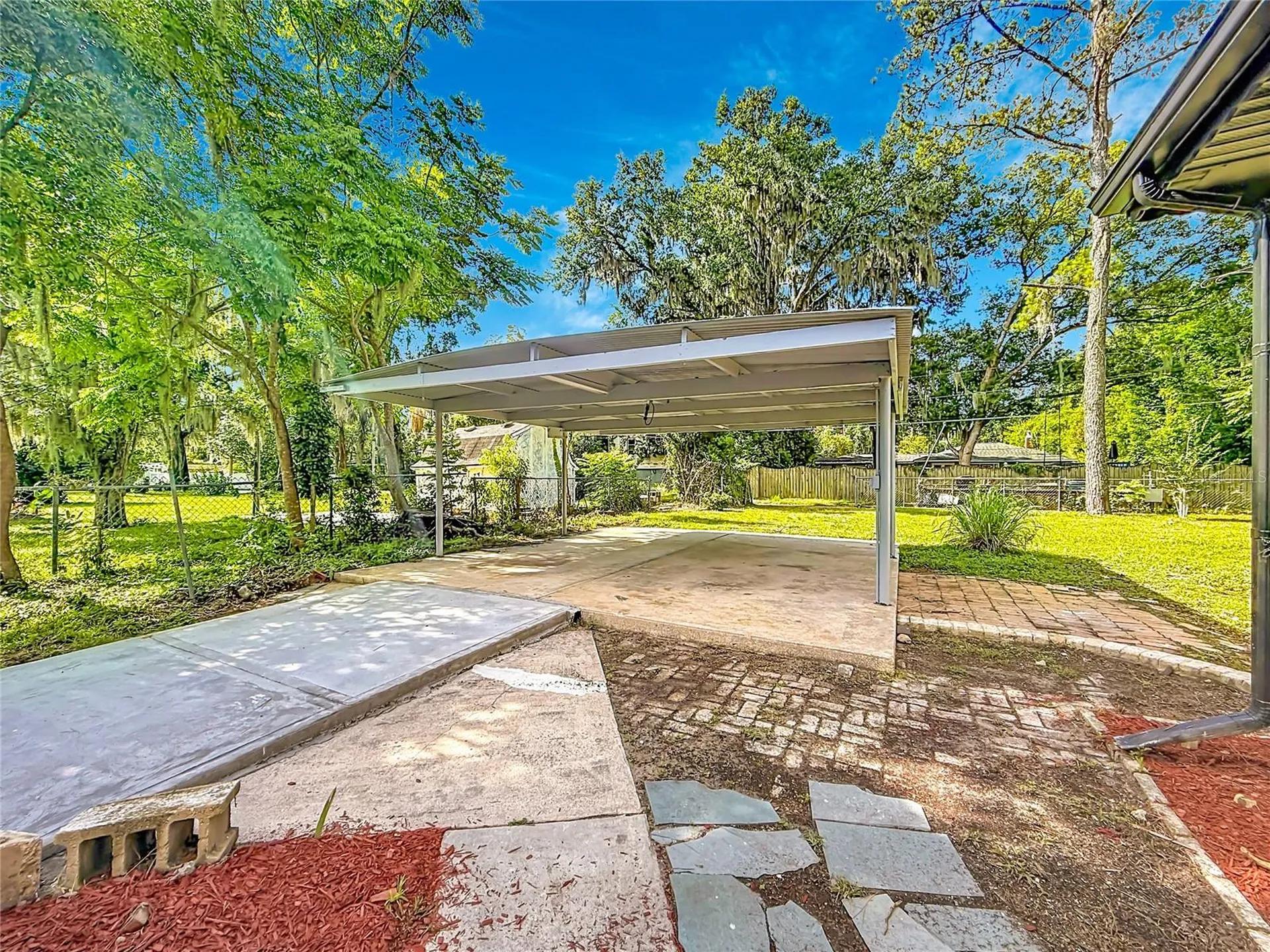 948 NE 6th Street Ocala FL 34470