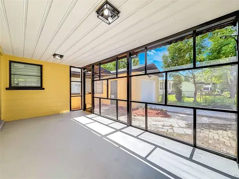 948 NE 6th Street Ocala FL 34470