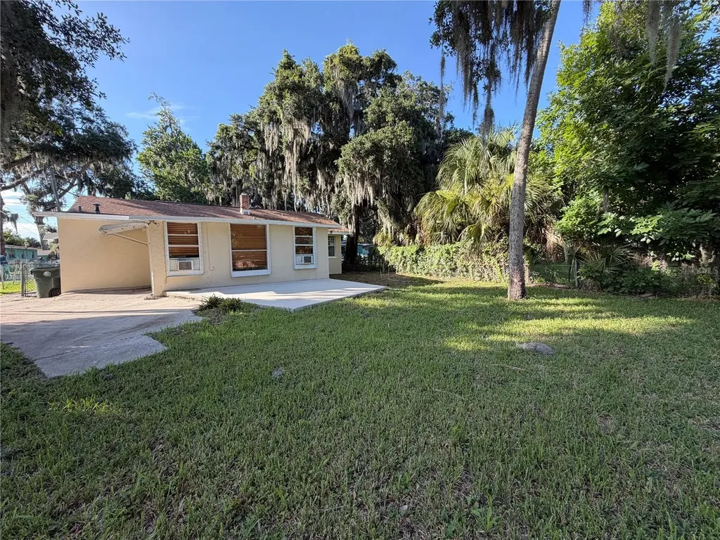 921 Winchester Street Daytona Beach FL 32114