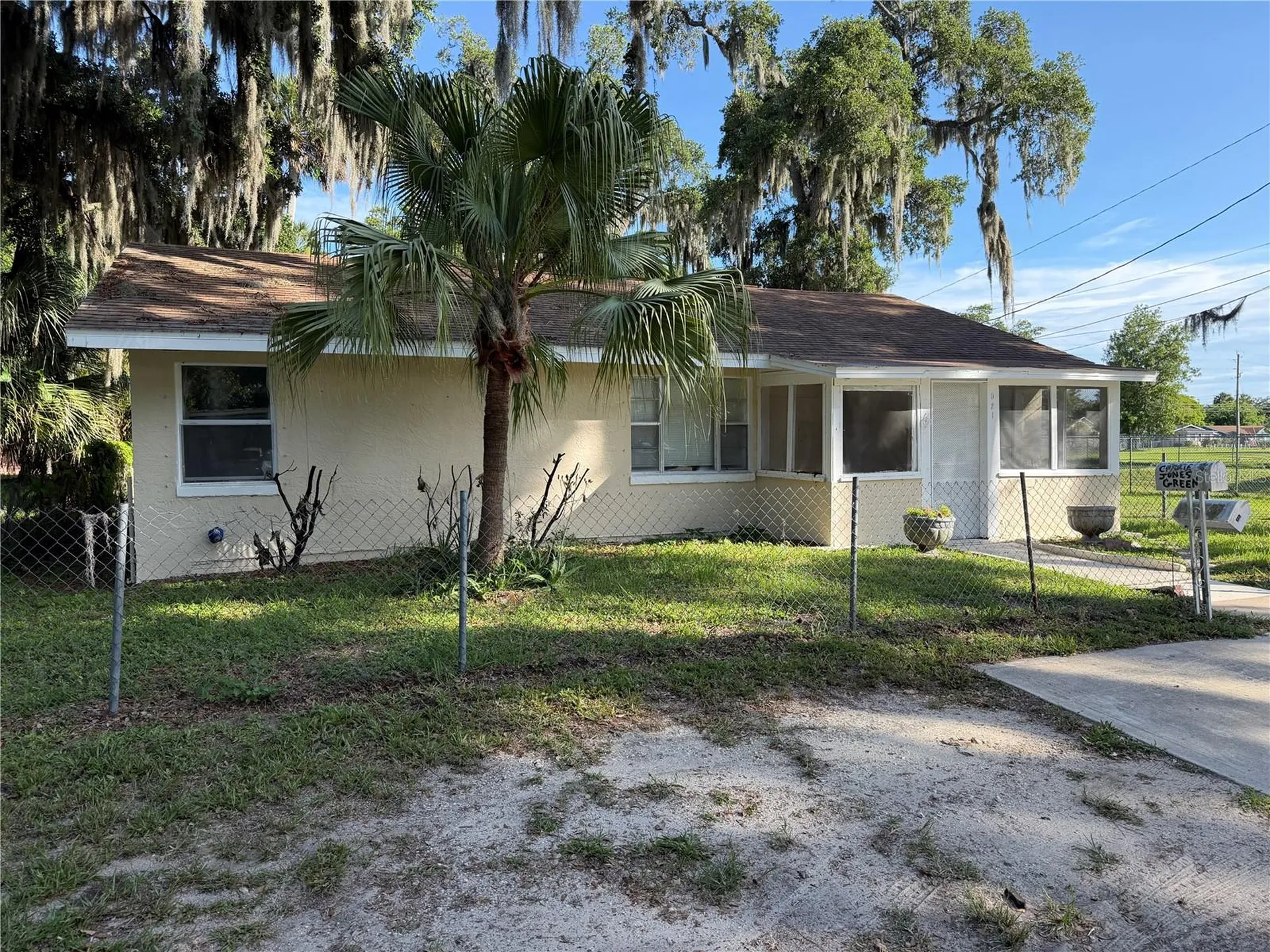 921 Winchester Street Daytona Beach FL 32114