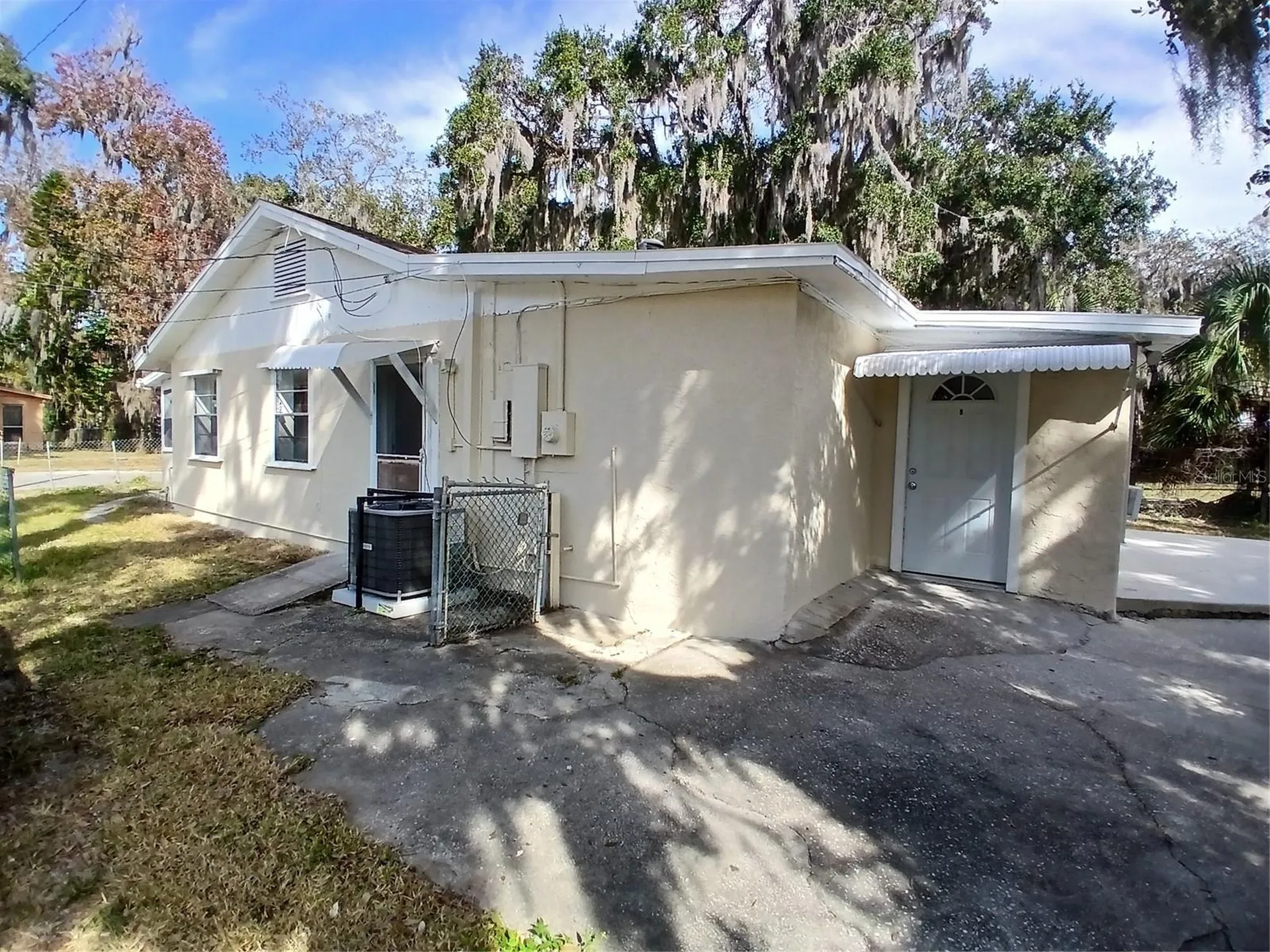 921 Winchester Street Daytona Beach FL 32114
