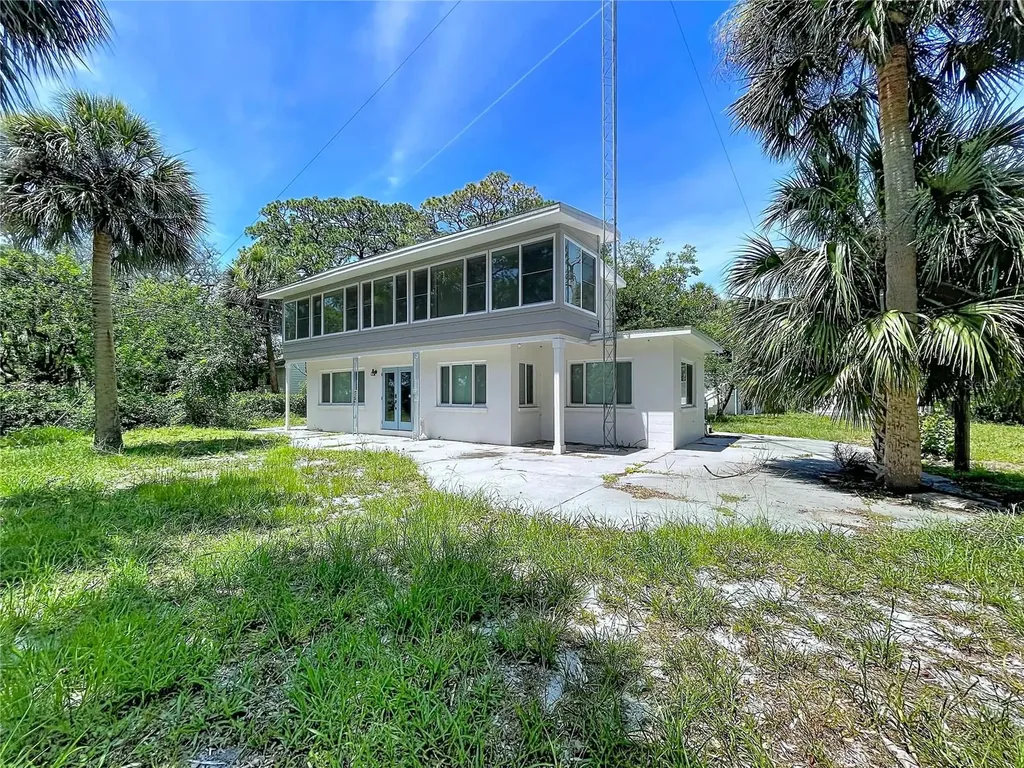 1275 Mickler Lane Tarpon Springs FL 34689