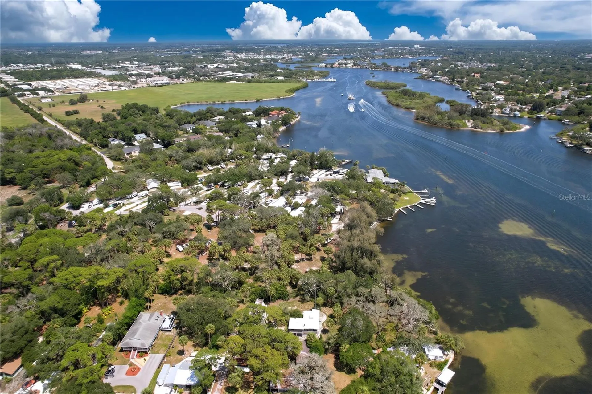 1275 Mickler Lane Tarpon Springs FL 34689