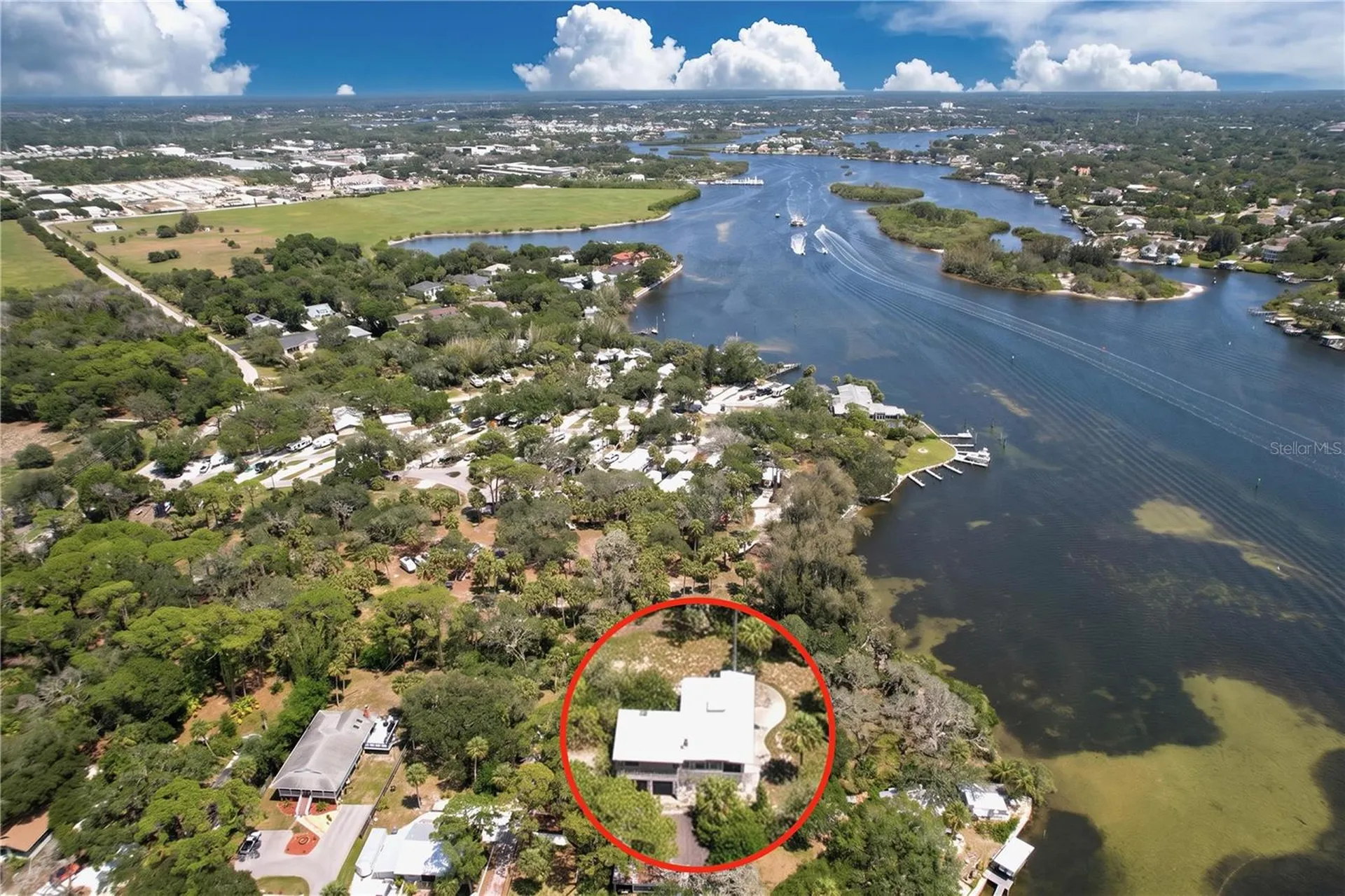 1275 Mickler Lane Tarpon Springs FL 34689