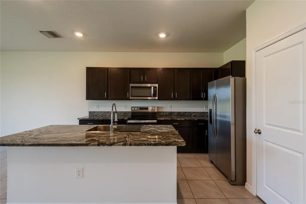 34310 Redwood Dawn Lane Wesley Chapel FL 33543
